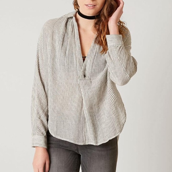 Free People Tops - FREE PEOPLE blouse.